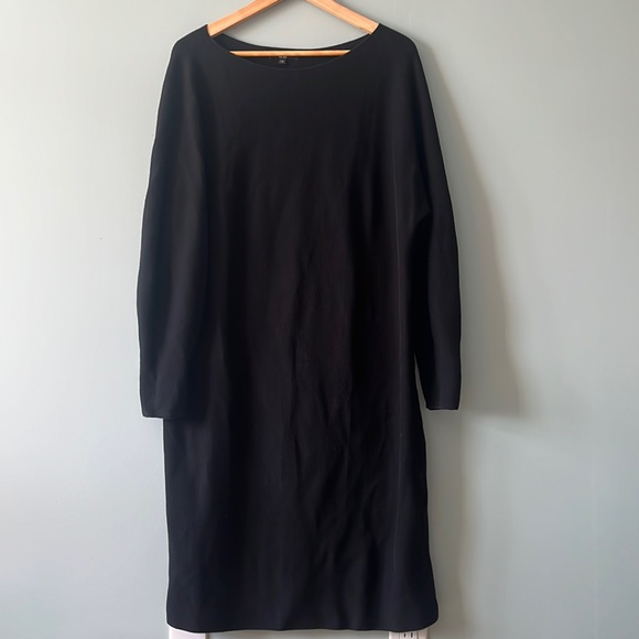 Uniqlo Dresses & Skirts - Uniqlo loose fit knit dress